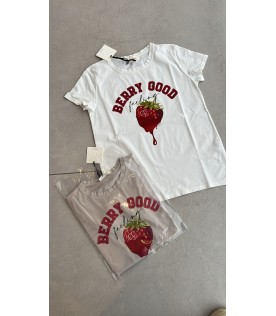 Футболка strawberry