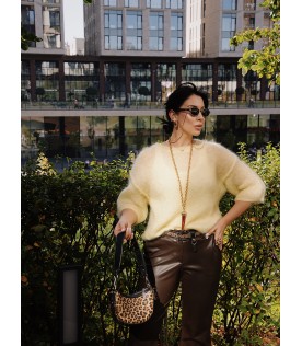 Пушистые джемпера 